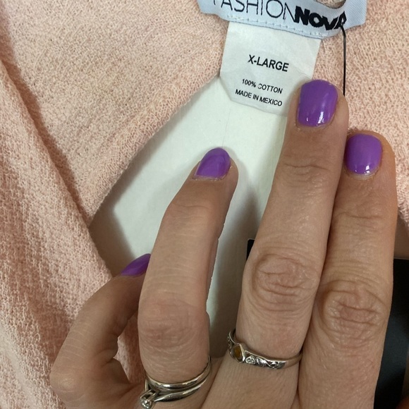 Fashion, nova extra, large, twisted and confused, blush, pink crop top Thai back - Picture 2 of 6